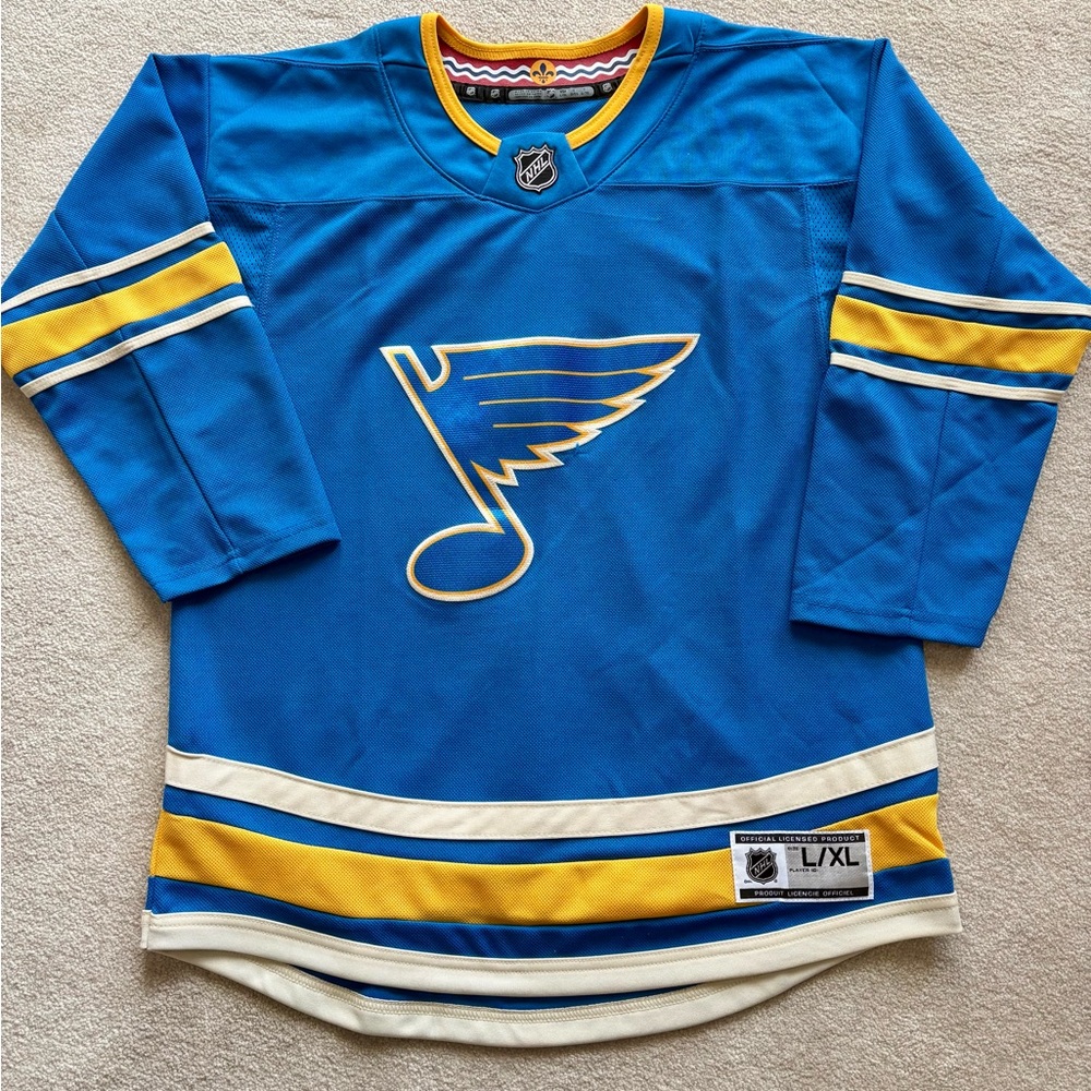 *SOLD* Kids St Louis Blues jersey